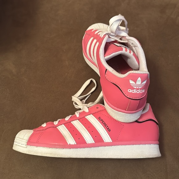 Pink Adidas - Picture 3 of 9